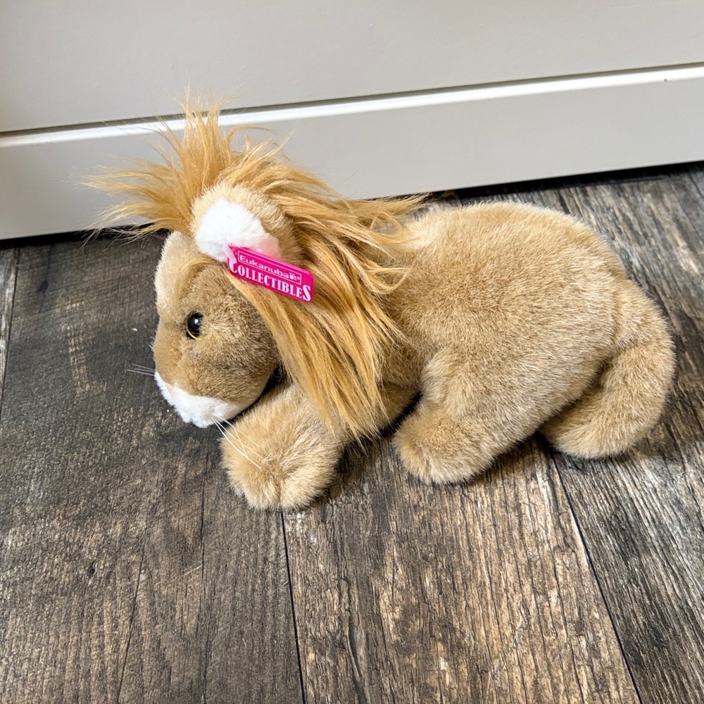 soft plush Lion animal toy Eukanuba collectibles 2002